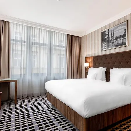 Готель Grand 4*