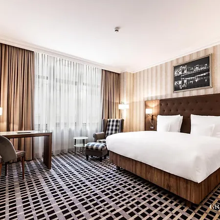 Szálloda Grand 4*