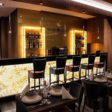 Grand Hotel 4*