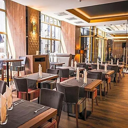 Grand 4* Wrocław